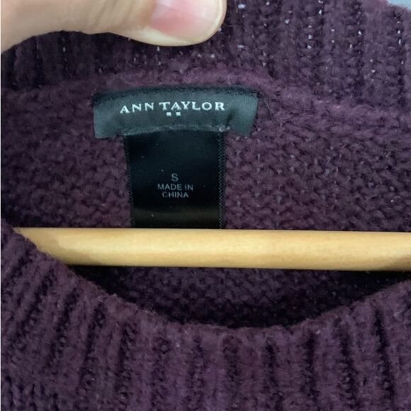 Ann Taylor | Plum Purple Women’s Crewneck Knit Office Sweater - Picture 3 of 7